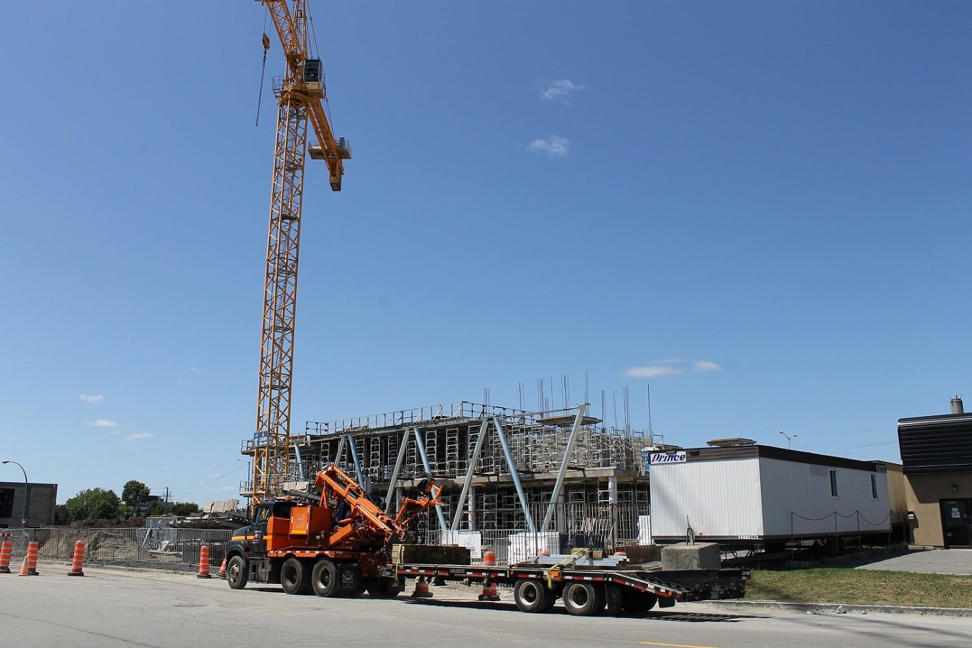 Roulotte de chantier 12′×60′ - Location Prince
